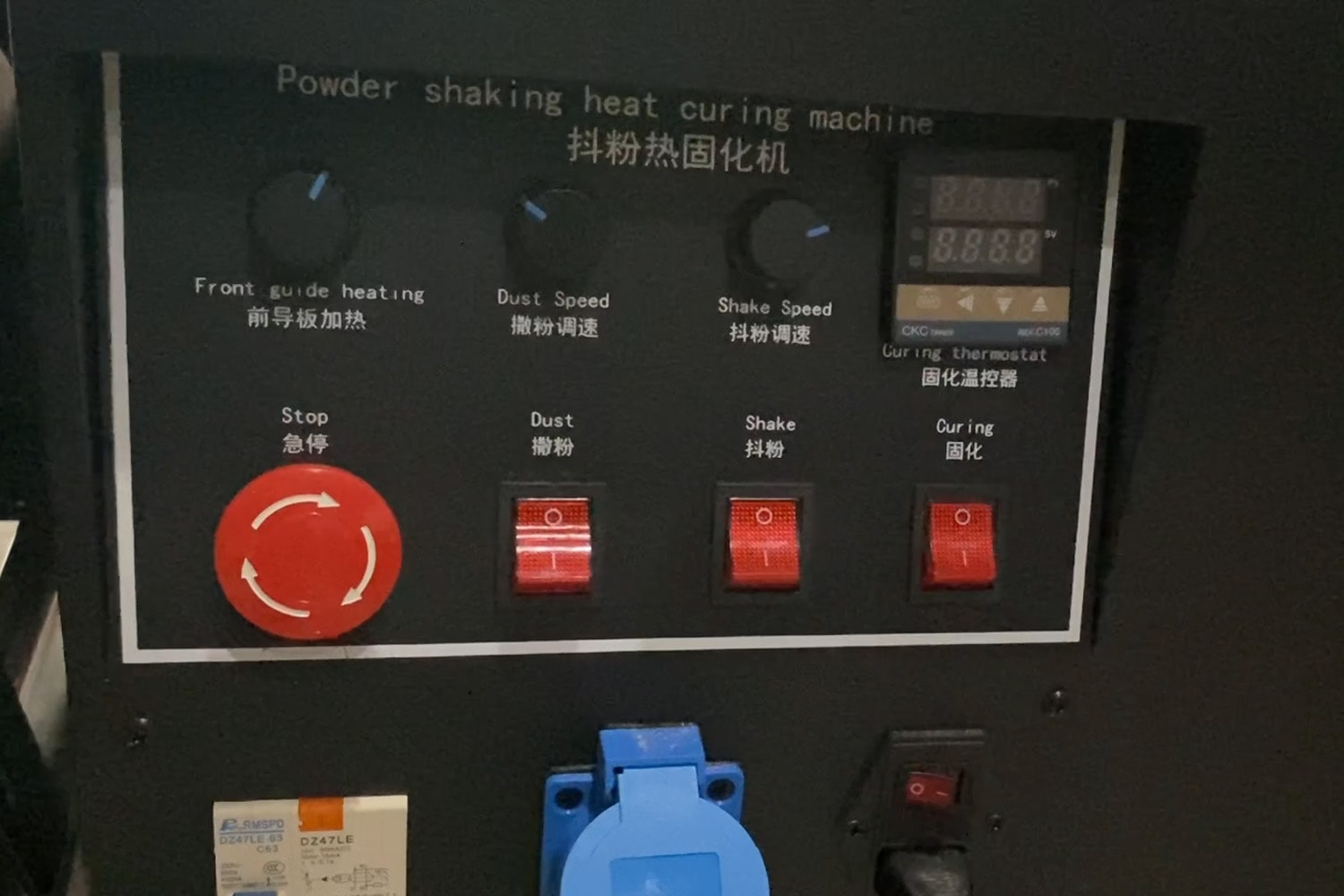 Cek selalu tegangan listrik menggunakan alat yang baik, atau biasa disebut dimmer