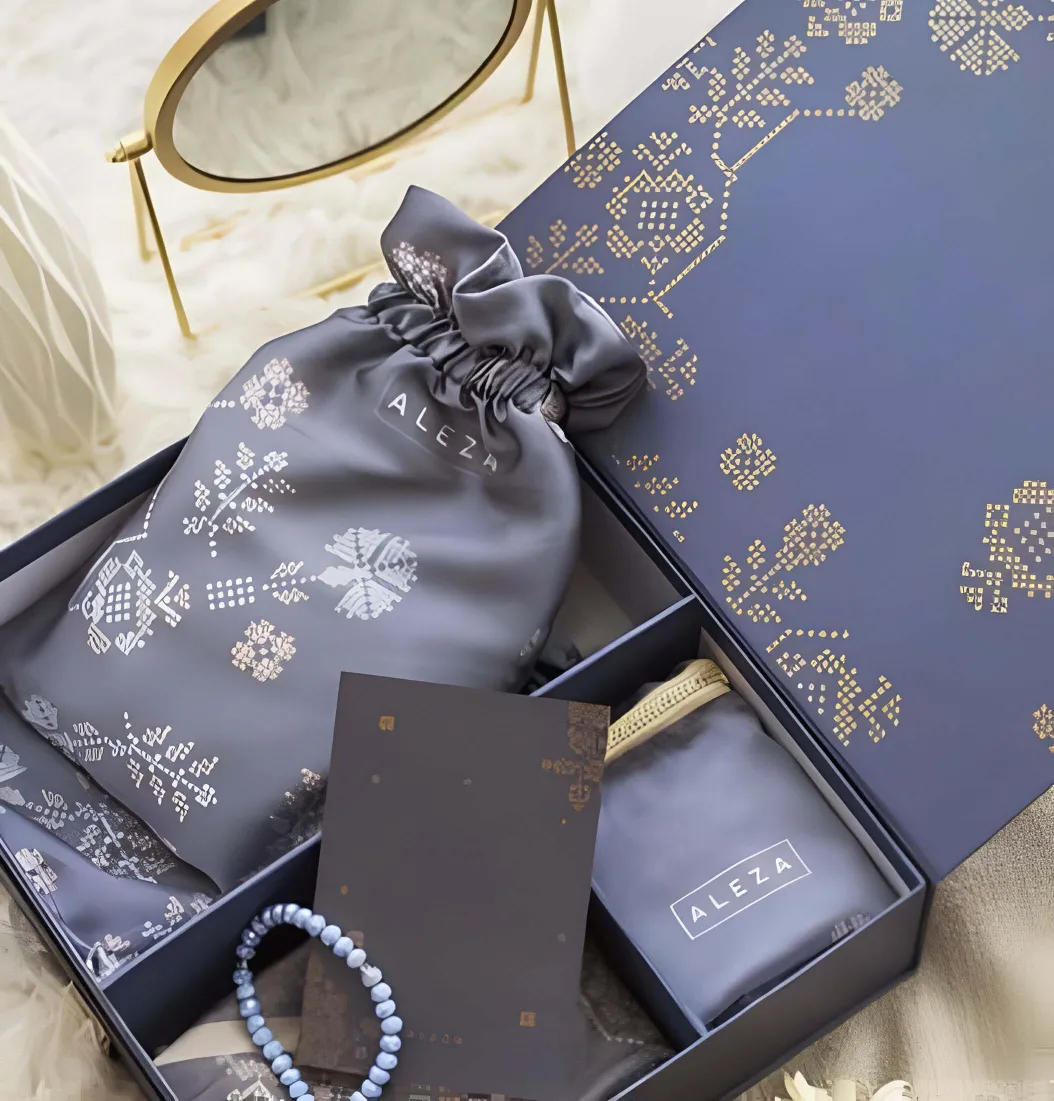 Perlengkapan ibadah dalam hampers lebaran, manfaat spiritual.
