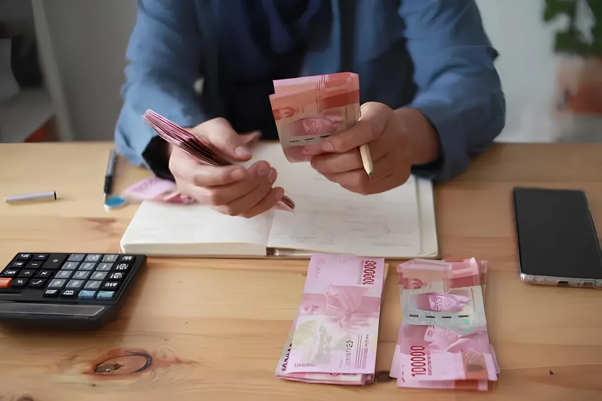 Memulai bisnis hampers Lebaran dengan modal rendah, sekitar 1 juta rupiah.