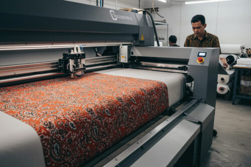 Berbagai mesin printer direct to fabric.